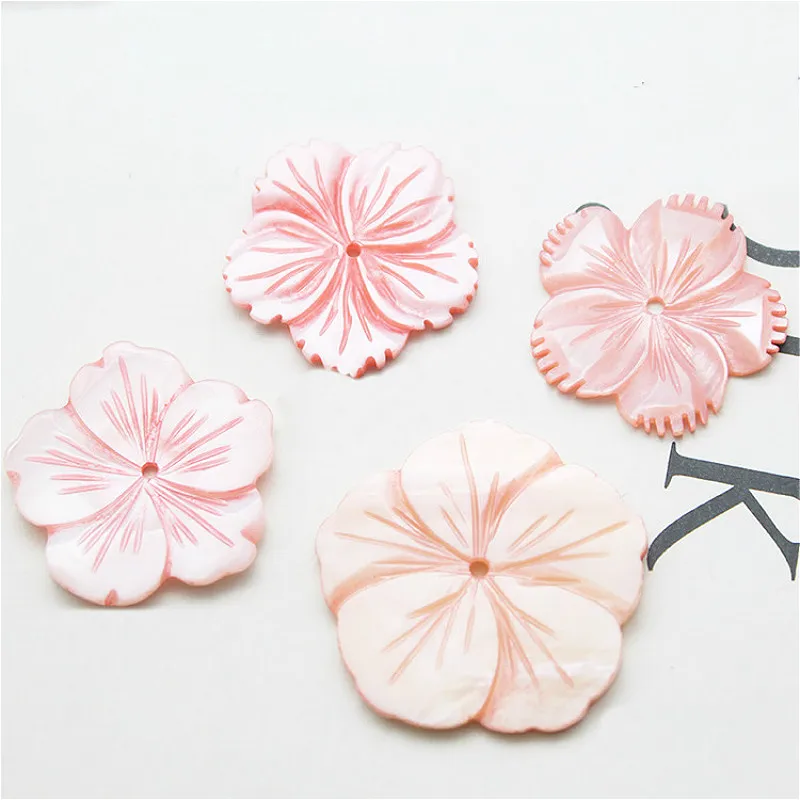 5pcs / pack Natural Shell Flower Beads Dyed Five Petals Bauhinia Beads Jewelry Making DIY Earrings Hairpin Jewelry Accessories