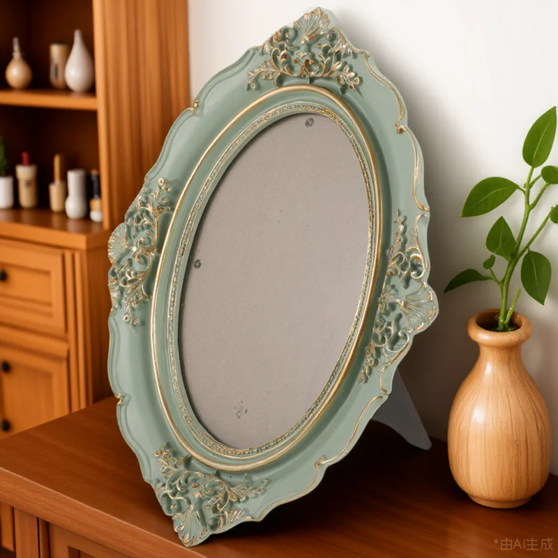 

Retro Photo Frame Vintage Wall Picture European Style Decorative Green Small Size Framed Home Bedroom Office Use