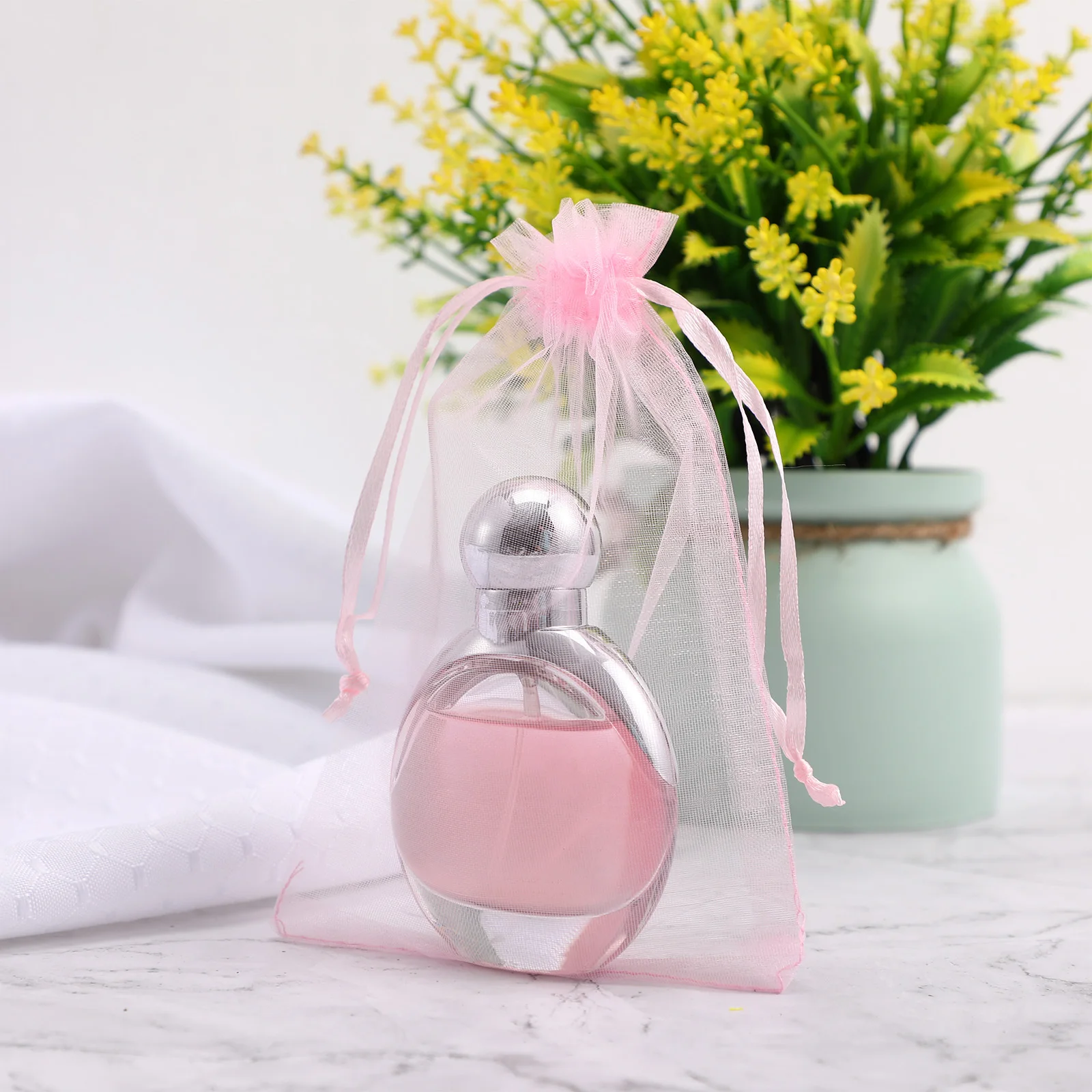 

50Pcs Organza Bags Drawstring Soft Gauze Goodie Pouches Small Gift Favor Candy Jewelry Storage Organza Bags Goodie Bag