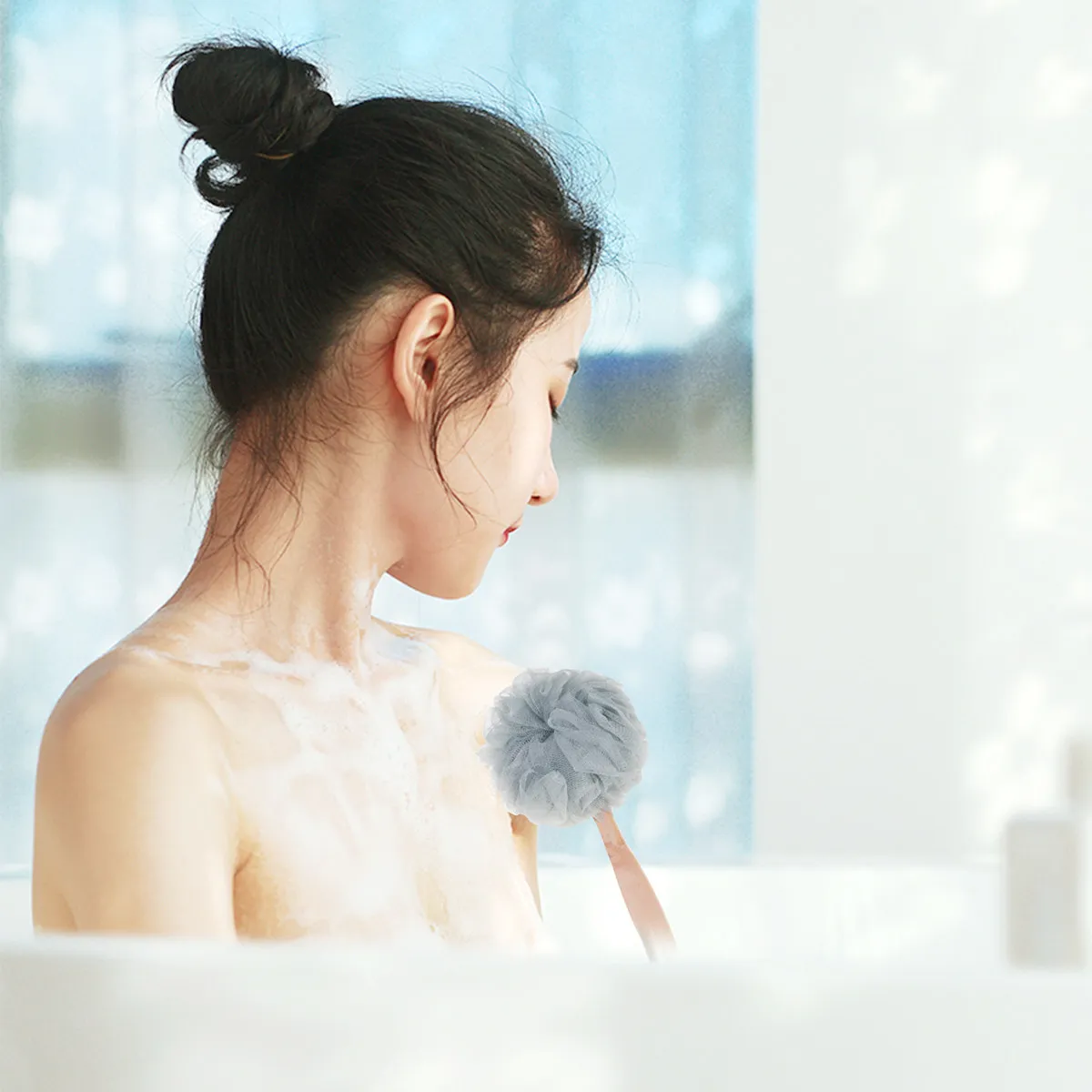 

3Pcs Long Handle Bath Brush Nylon Soft Bristle Exfoliating Dead Skin Removal Shower Back Scrubber Bath Scrubber Grey