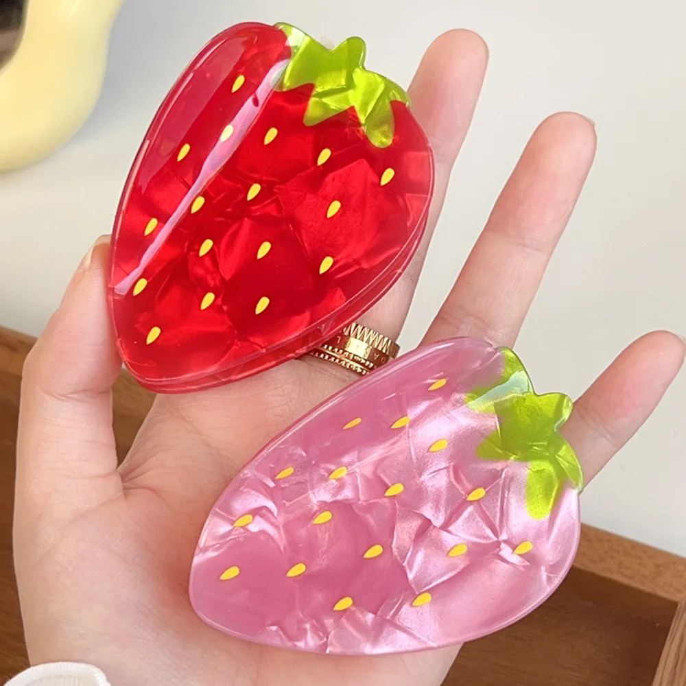 Sweet Strawberry Women's Hair Claw, Large Shark Claw, Cute Fruit Hair Accessory, Suitable for Half Tie Hair, Curly Hair, Campus,