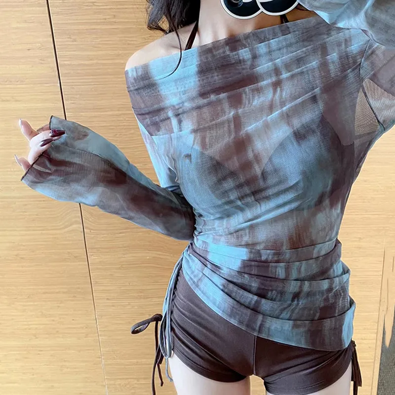 Blue Tie Dye ชุดว่ายน้ําเกาหลีเอวสูง Push Up ชุดบิกินี่ 3 ชิ้นพร้อม Cover Ups Smock ชุดว่ายน้ําชุดว่ายน้ํา Beach Wear