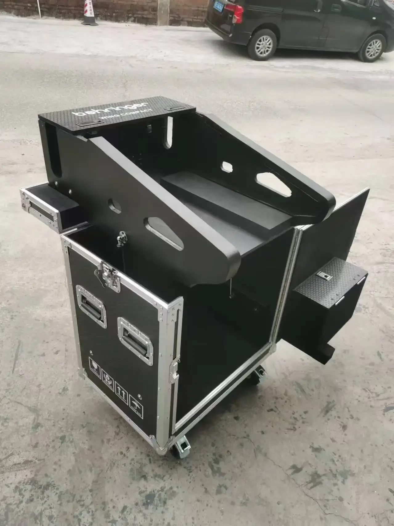 for Behring WING COMPACT  Aviation Case Hydraulic Chassis All-in-one Strengthened Shockproof Cabinet Cabinet Protection Box Show