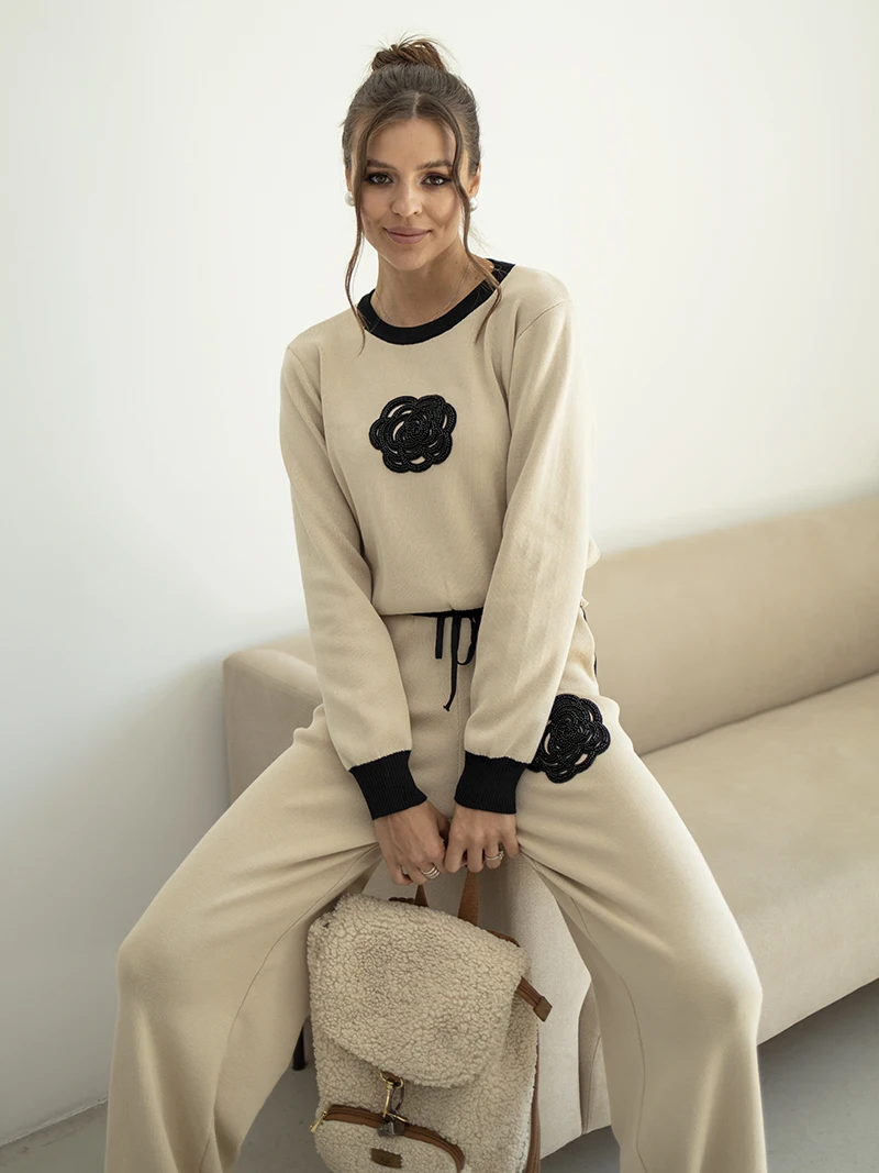 Casual Knitted Two Piece Women Sets Floral Sweater Matching Sets Knit Tracksuit Women Two Piece Set 2 Piece Winter Set For Women