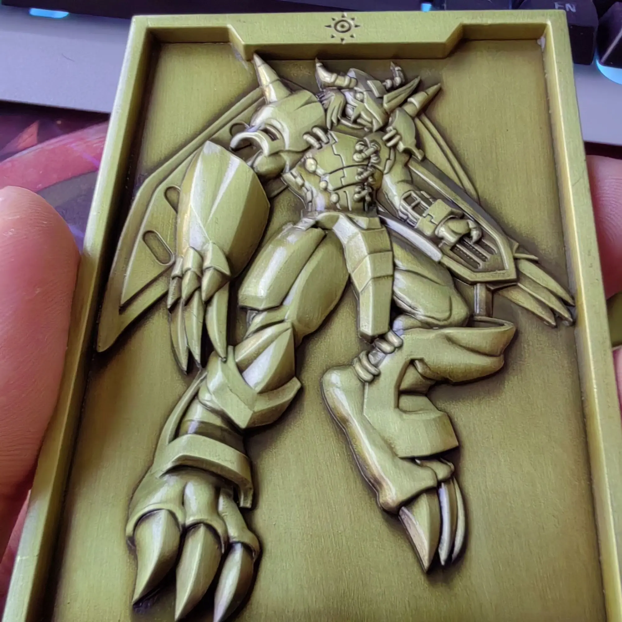 الرقمية الوحش الحرب Greymon بطاقة بطاقات Greymon الإغاثة ثلاثية الأبعاد جمع المعادن بطاقة Digimon أنيمي تمثال تحصيل لعب الاطفال هدية