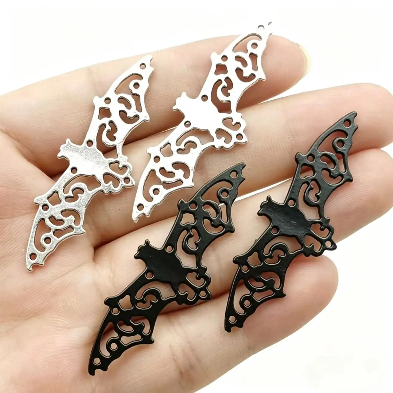 10Pcs/Lot Charms Flying Bat Vampire Dracula Halloween 56x20mm Antique Silver Color Pendant Making DIY Tibetan Jewelry