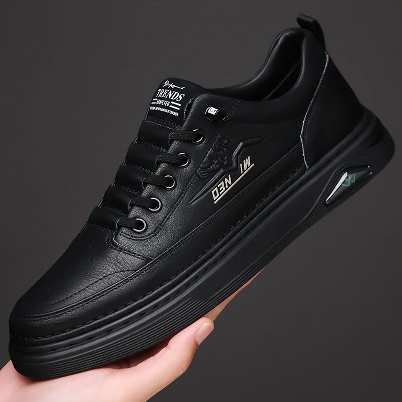

Spring Autumn New Designer Soft Leather Sneakers for Men Fashion Casual Solid Color Board Shoes Man Anti-slip Zapatos De Hombre