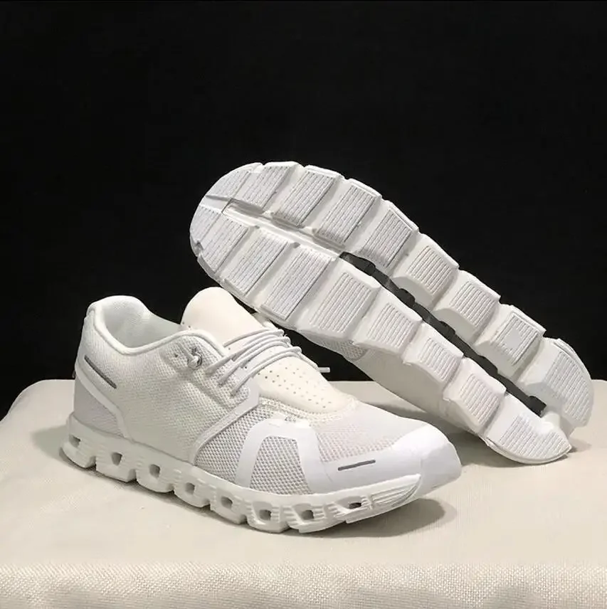 Scarpe da corsa traspiranti da uomo donna Scarpe da jogging all'aperto Cloud Tennis Walking Sport Scarpe da ginnastica casual comode Scarpe da corsa originali