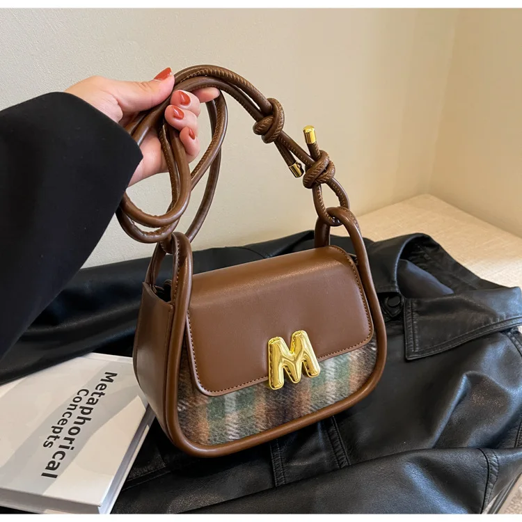 YOUDEYISI Korean Retro Shoulder Bag: Popular Female Bag, Casual All-match Messenger Trendy Product