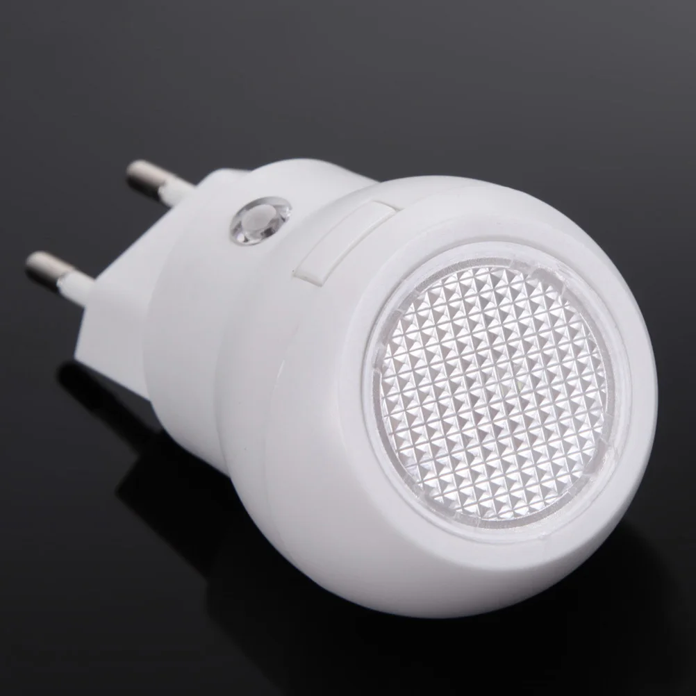 Automatyczna lampka nocna LED °   Obrotowa lampa ścienna z wtyczką EU 220V do sypialni, pokoju dziecięcego, ciepłe białe światło