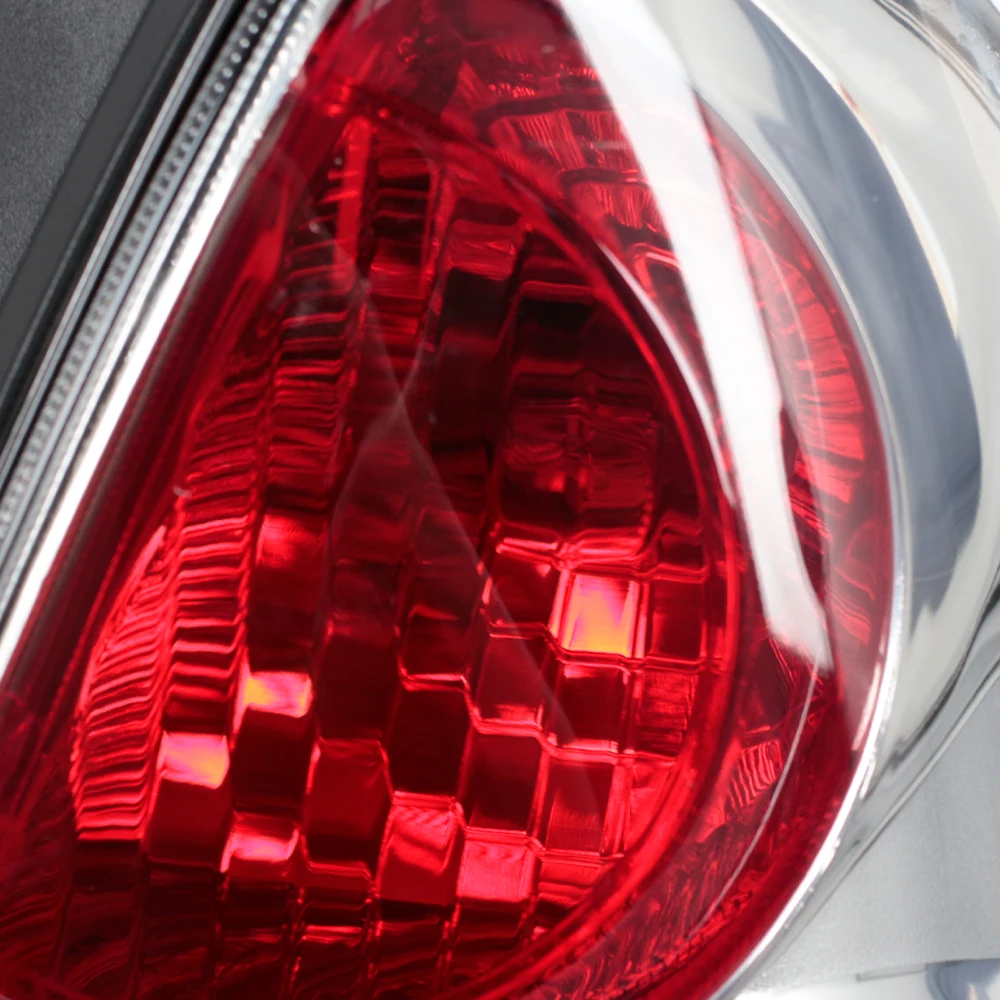 For Subaru Forester 2006-2008 Rear Tail Light Tail Brake Stop Lamp With Bulb Custom Made Car Accessories 84201SA170 84201SA160