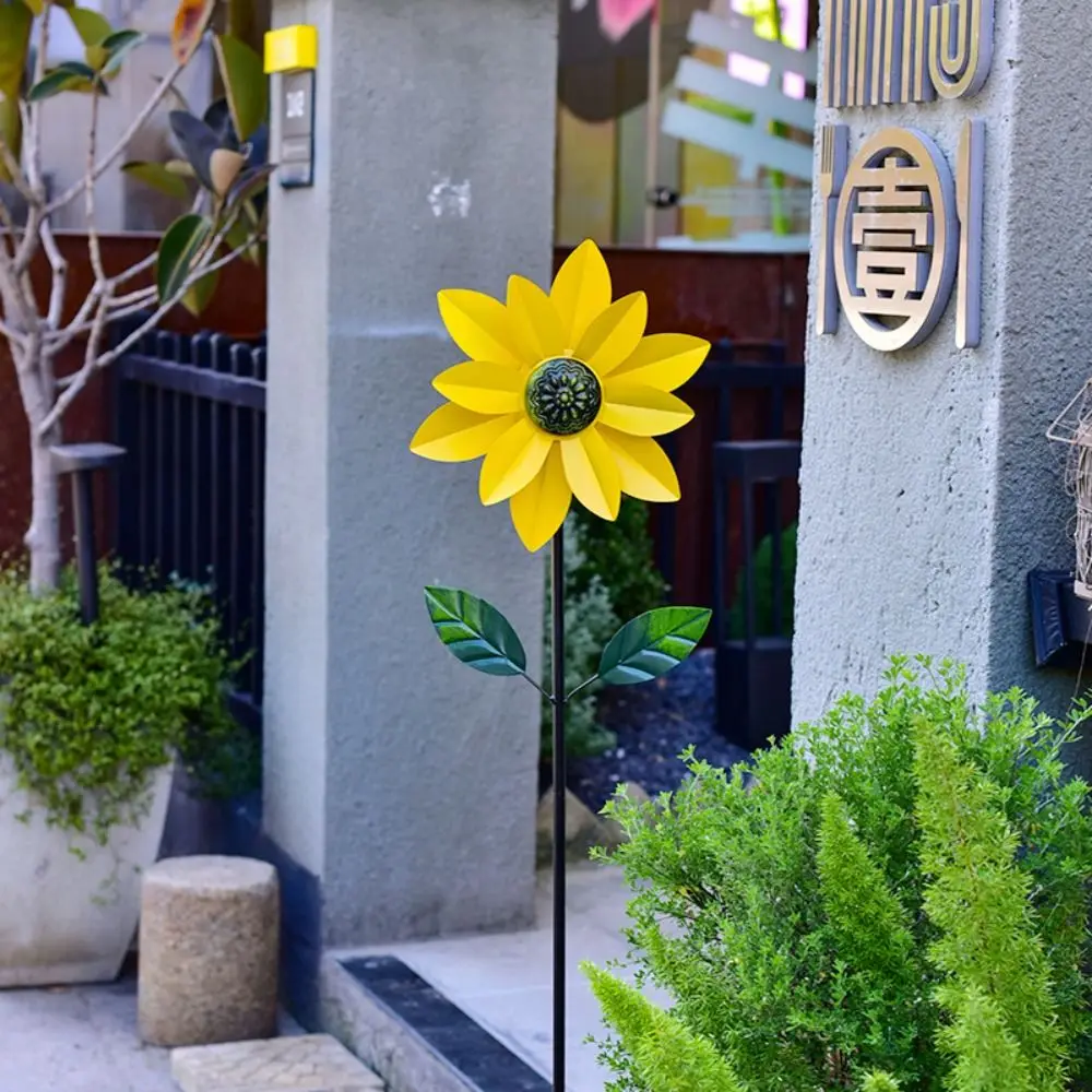 

Crafts Rotating Garden Windmill Spinner Metal Creative Flower Pinwheel Simulation Wind Rotator Park