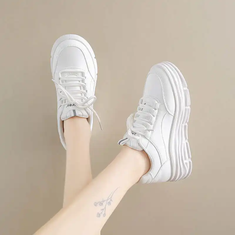 

Platforme Chunky Jogging Женские тканые женские весенние кроссовки Стильная женская обувь Спортивная гостиничная обувь Temis Lofers Badkets