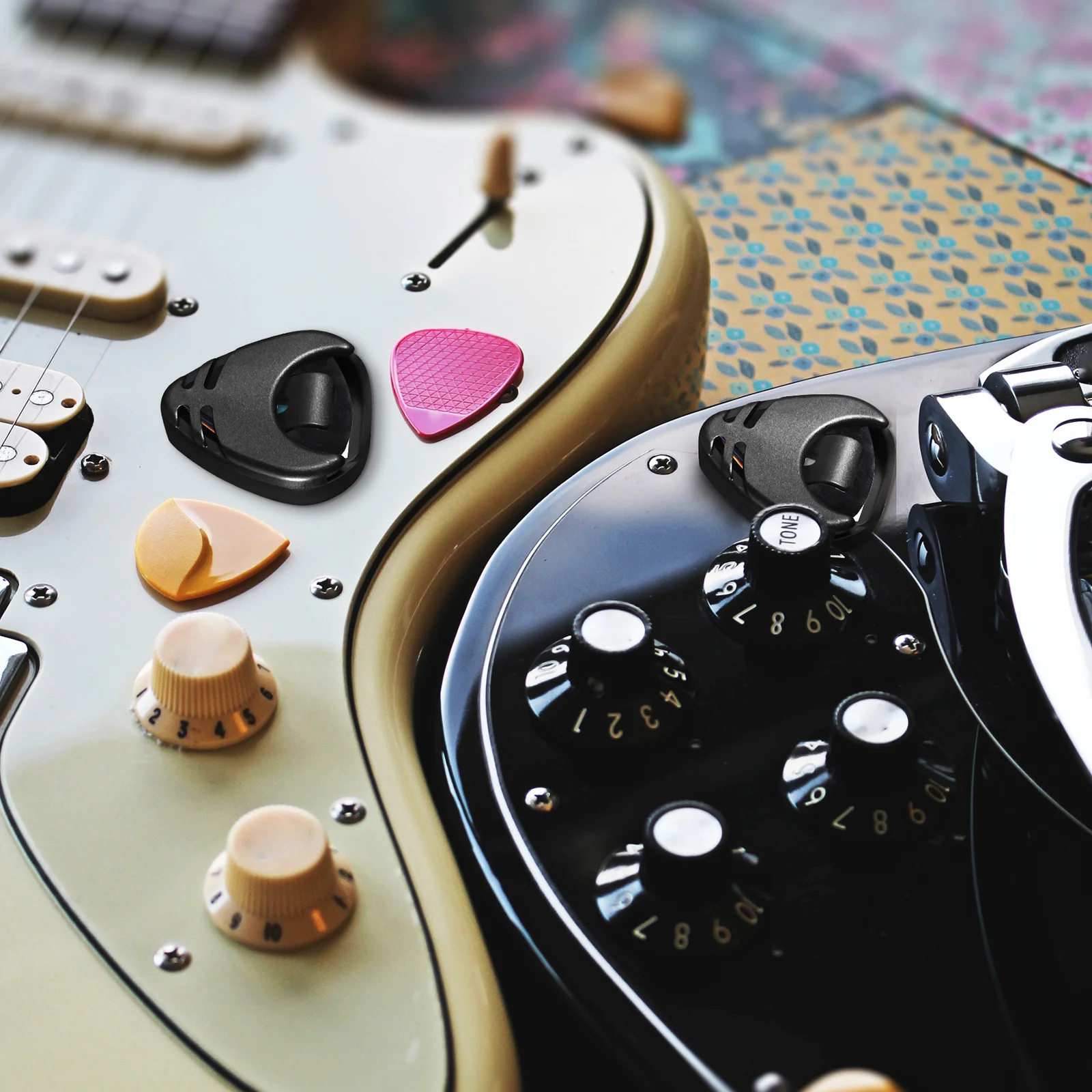 

Guitar Pick Supplies Gadgets Picks Storage Holder Container Accesories Adhesive