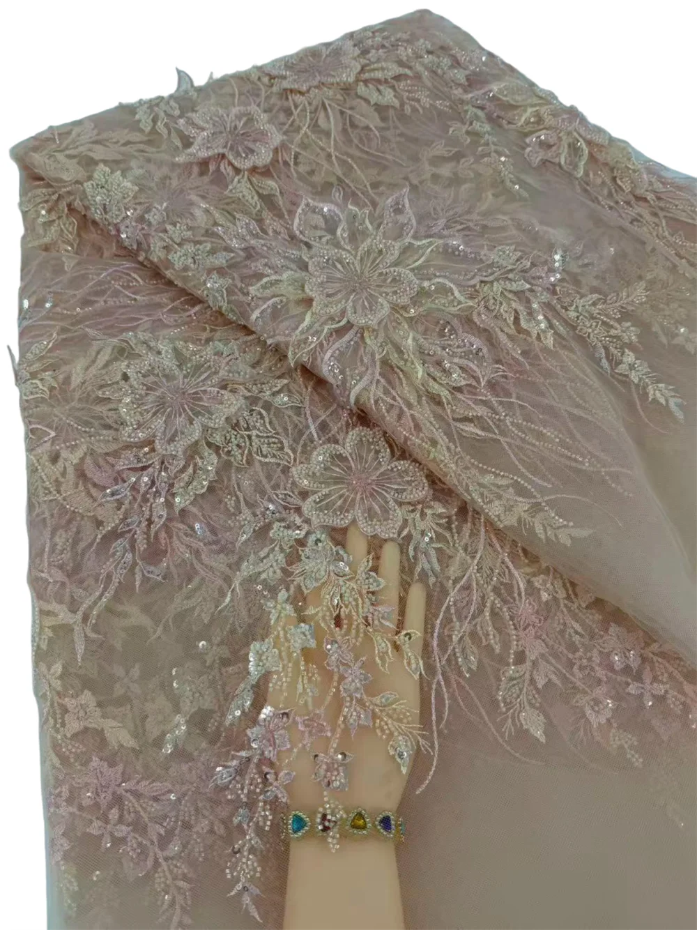 Nieuwe 3D bloemen Afrikaanse kralen kant 2026 hoge kwaliteit Nigeriaanse Franse mesh kant stof met pailletten voor bruidsjurk dames