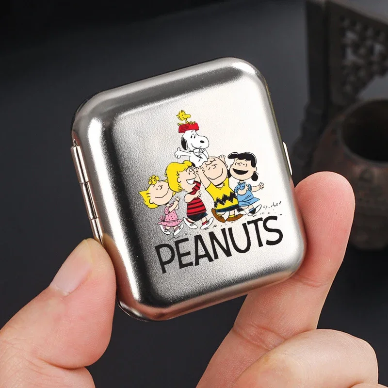 Fashion Snoopy New Pocket Mini Metal Ashtray Container Portable Outdoor Cigarette Ashtray Anime Cartoon Smoking Ash Tray Gifts