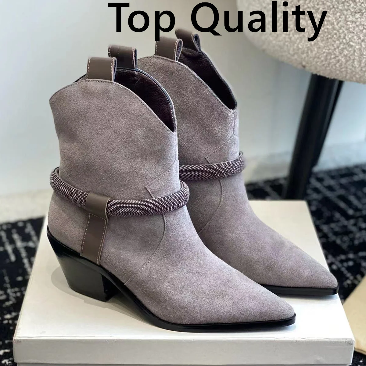 

2024 Autumn Women's ankle boot Sharp Chelsea Hardware chain decoration Genuine leather material Casual Shoes High Quality