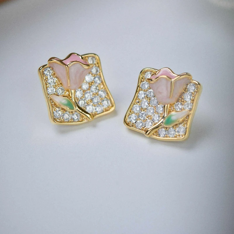 

New in Light Luxury Trend Secret Garden Forest Series Vintage Gentle Exquisite Sparkling Zircon Rose Square Love Heart Earrings