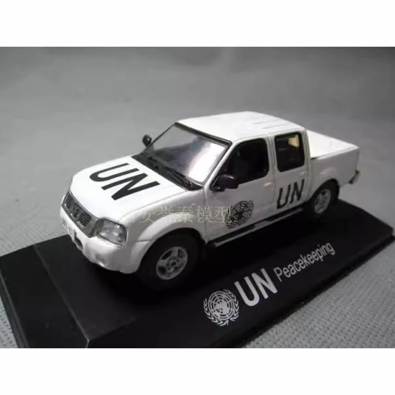 J-COLLECTION 1/43 بيك اب نموذج سيارة مصنوع من خليط معدني كلاسيكي هدية تذكارية للكبار عرض ثابت #4