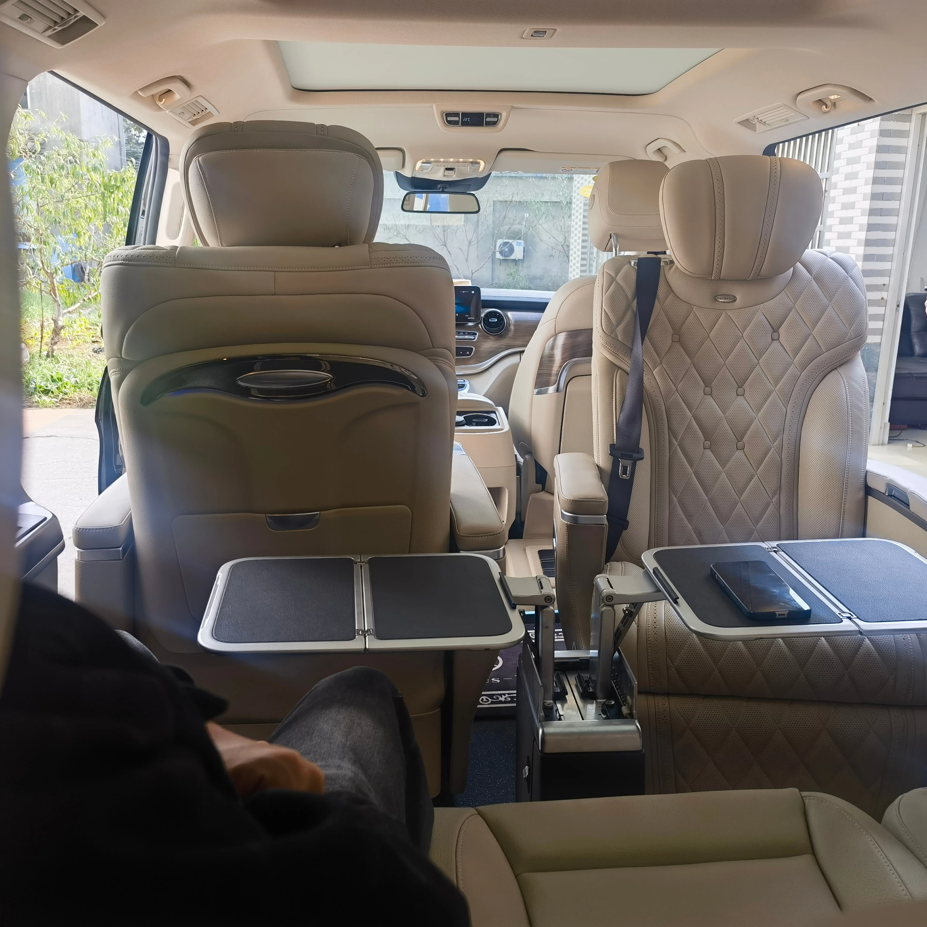 Luxury Seat Side Table Vito Folding  Meal Table Interior Accessories Customized Design for Mercedes V260