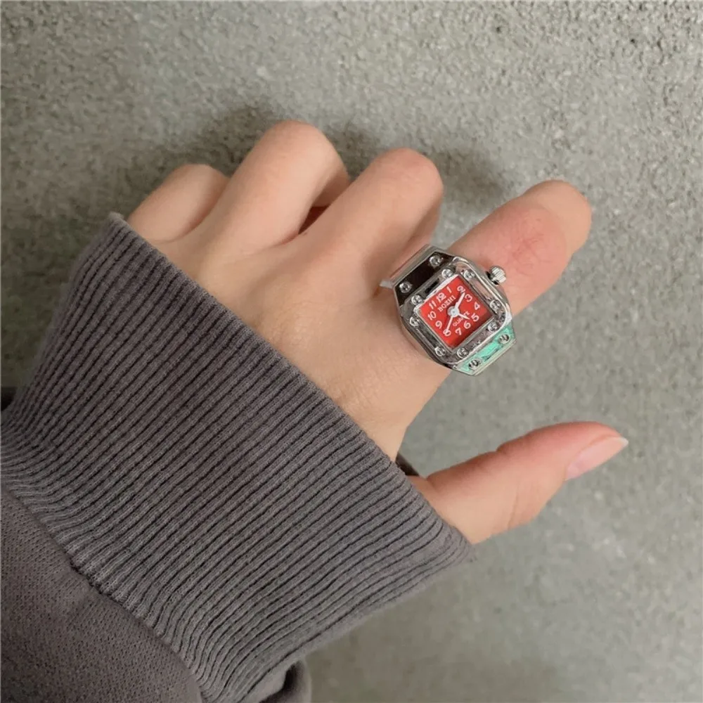 Hip Hop Vintage Rings Jewelry Clock Heart Shape Punk Roman Quartz Watch Creative Retro Finger Watch Ring Man