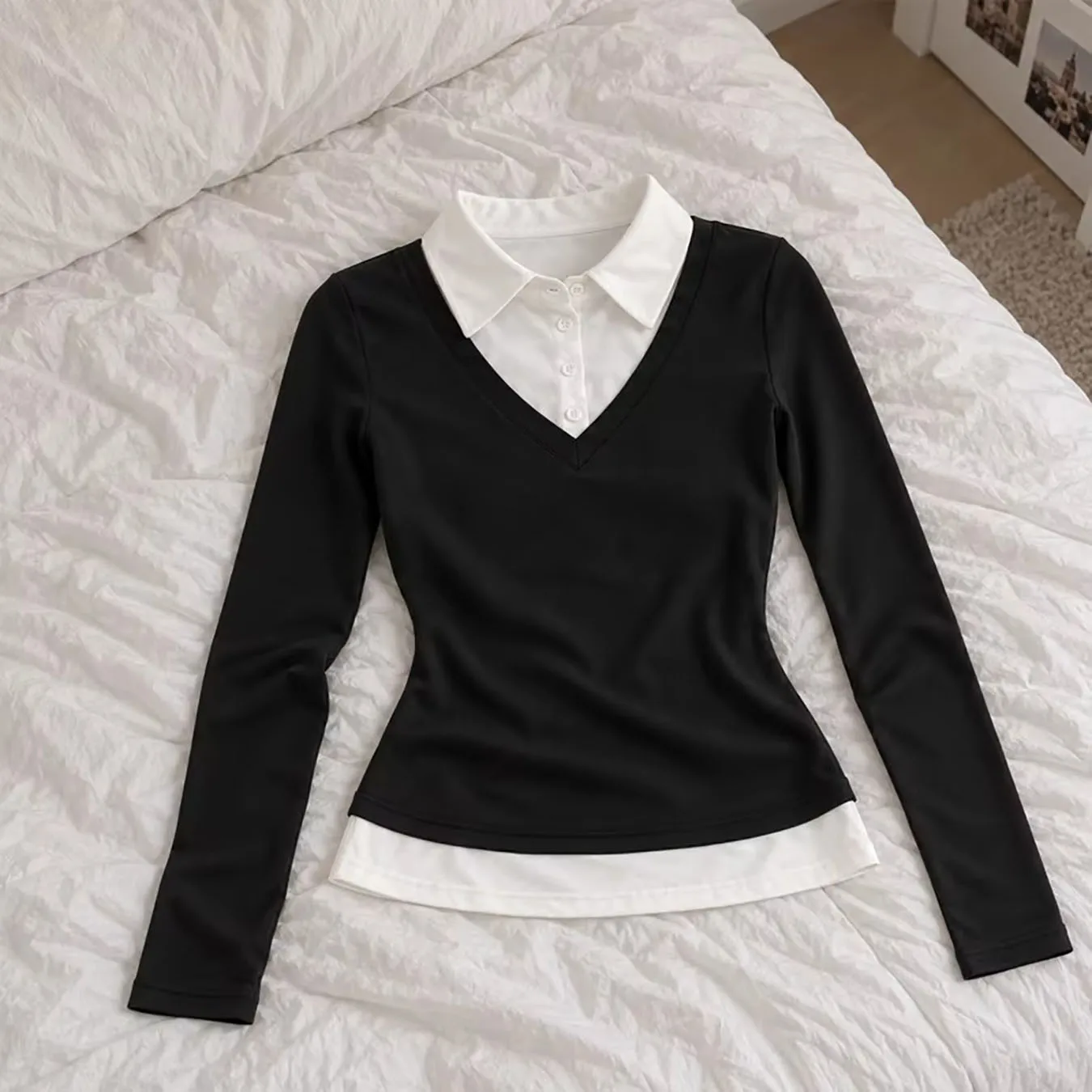 2026 New Y2K Fake Two Piece Contrast Color Splicing Lapel Slimming Long Sleeve T-shirt Trendy Women Casual Fashion Top