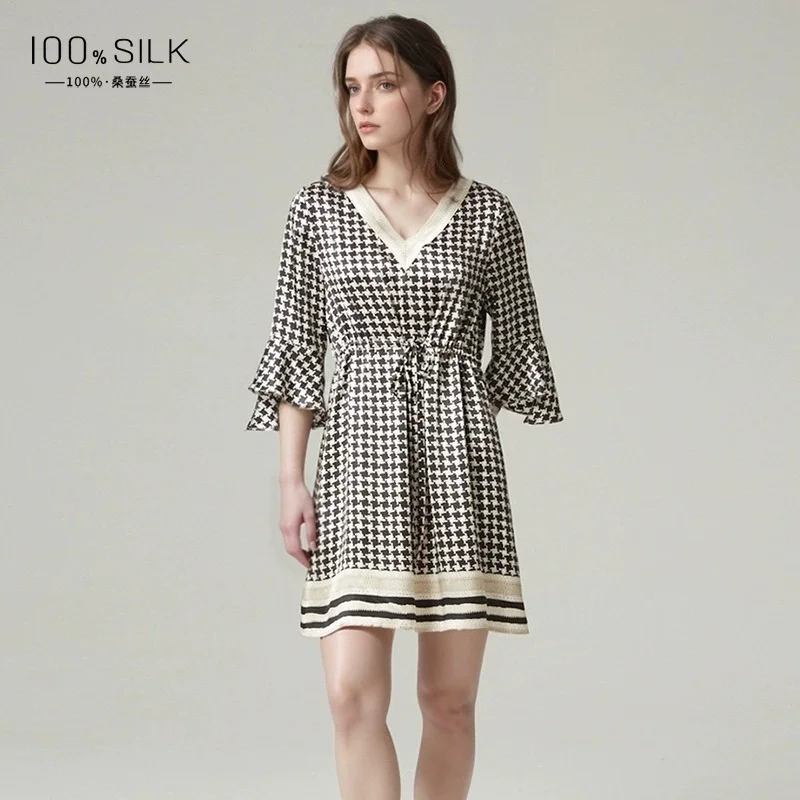 2025 Summer Heavyweight Silk Nightgown for Women - 100% Mulberry Silk, Versatile for Outer Wear, Short-Sleeved V-Neck Dress Loun