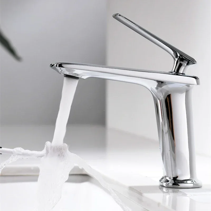 Basin Mixer Tap Multiple Color Bathroom Faucet Deck Mounted Hot and Cold Mixer Tap Single Handle Brass Basin Taps