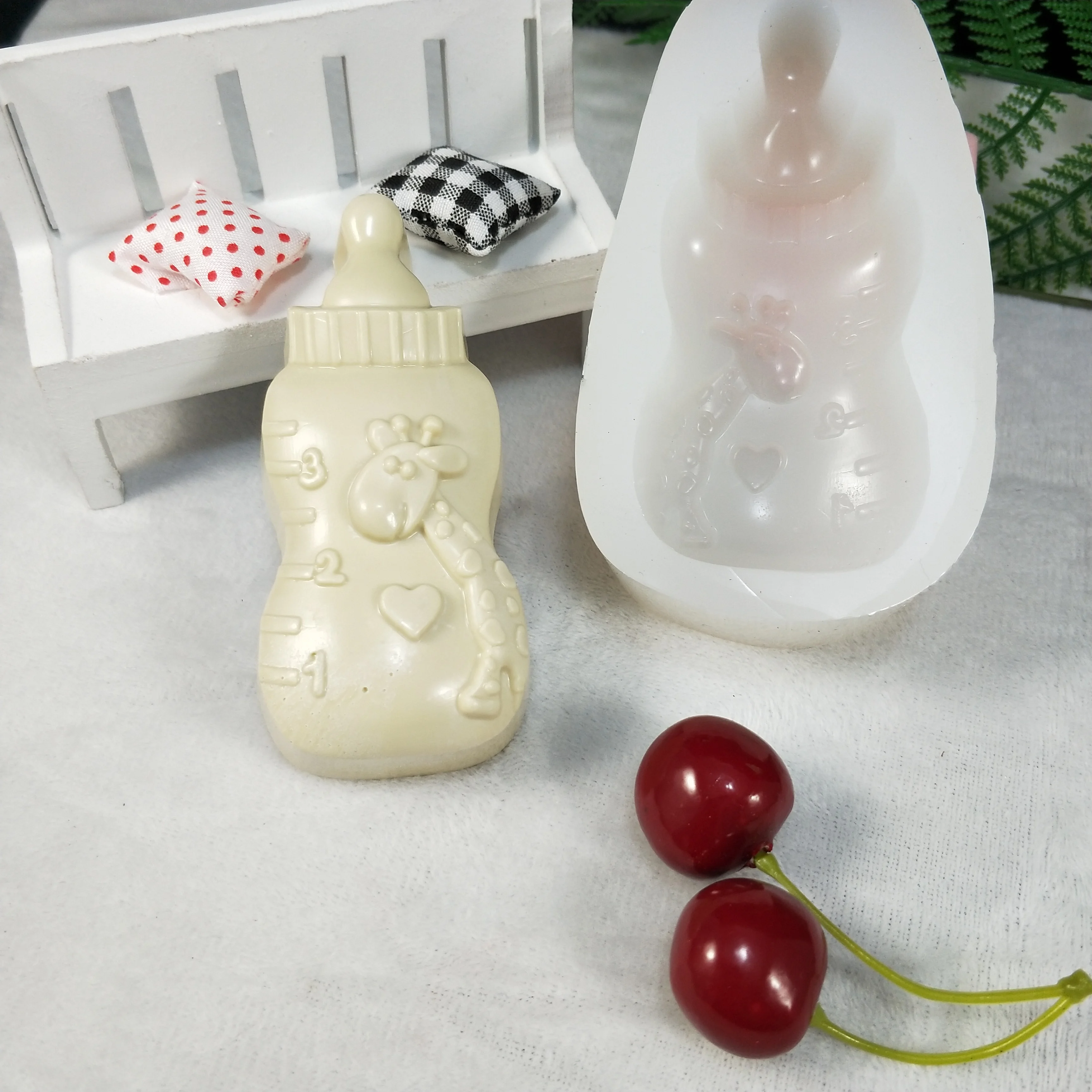 QT0269 PRZY Mold Silicone Feeding Bottle Soap Molds Baby\'s Bottle Gypsum Chocolate Candle Molds Soap Mould Clay Resin