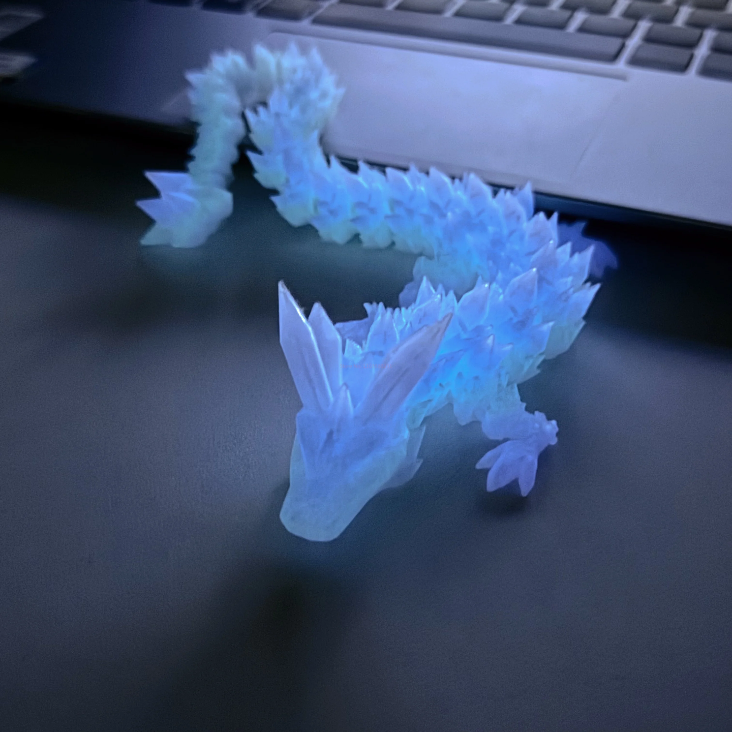 Luminoso 3d stampato Dragon Figures Decor giocattolo per bambini giocattolo drago articolato mobile Multi-snodato per ornamento da tavolo per auto