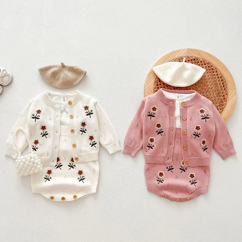 

New Autumn Newborn Baby Girls Clothing Set Embroidered flowers Knitted Cardigan+Jumpsuit Toddler Baby Girl Knitting Clothes Suit