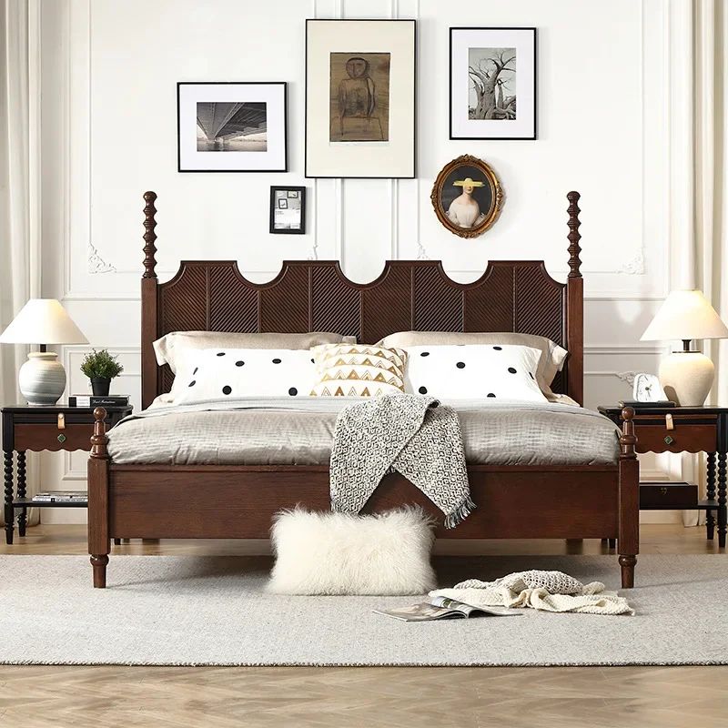 

American retro, solid wood medium and ancient style, high-end carving, bed double light luxury wedding bed