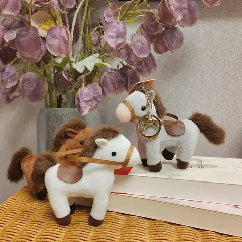 Mini pendentif cheval Kawaii, jouet en peluche Keychian, Simulation d'animal réaliste, poupée en peluche, décor de sac, cadeau d'anniversaire pour ami et enfant