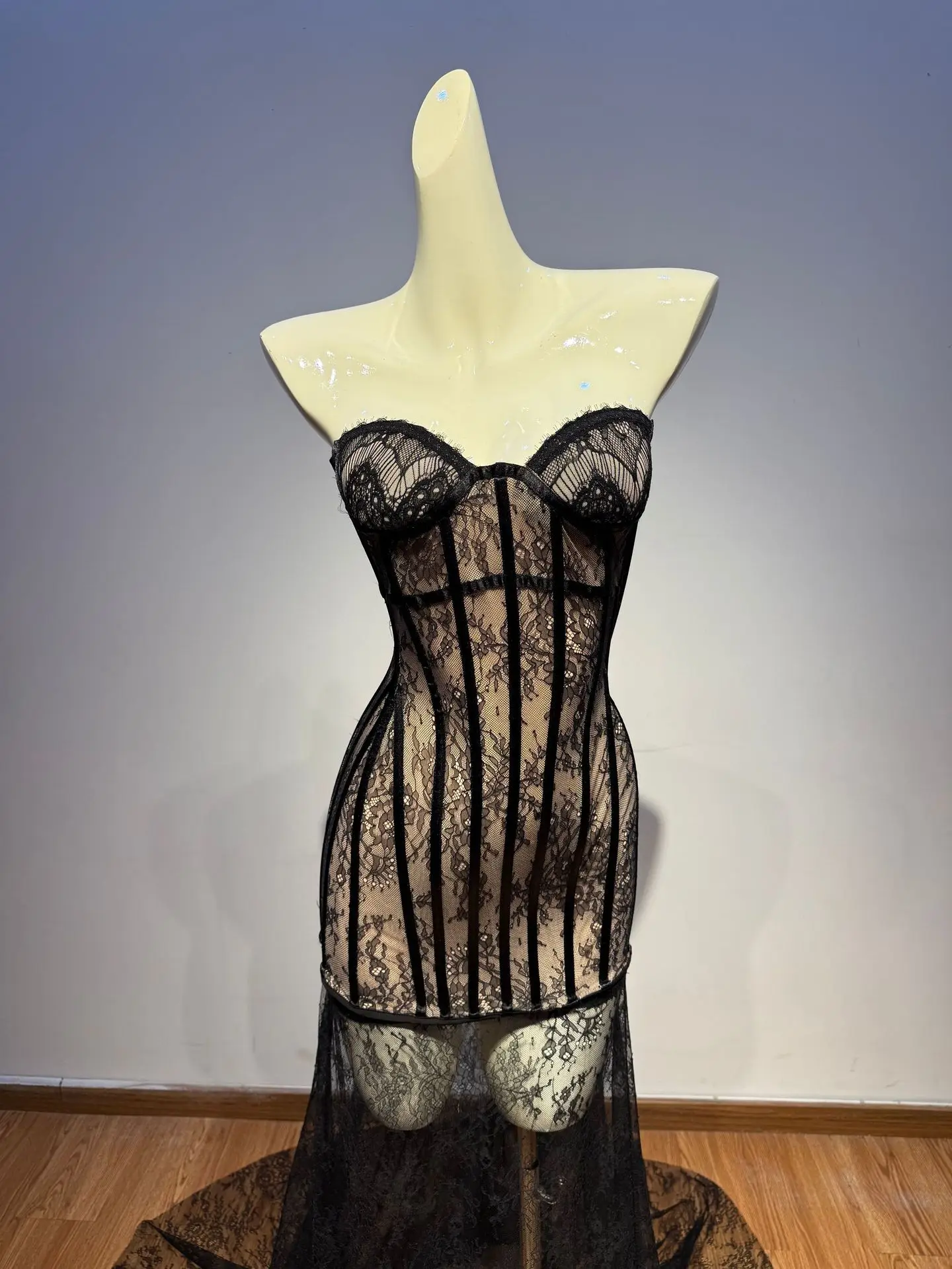 

2026 Women Celebrity Luxury Sexy Off Shoulder Lace Patchwork Mesh Black Maxi Long Dress Elegant Evening Club Party Dress
