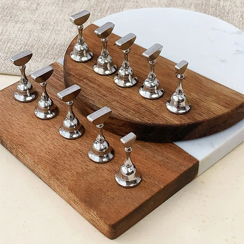 

Square/Round Base Magnetic Nail Art Holder Reusable Strong Magnetic False Nail Stand 5 Nail Holders Detachable Nail Display Rack