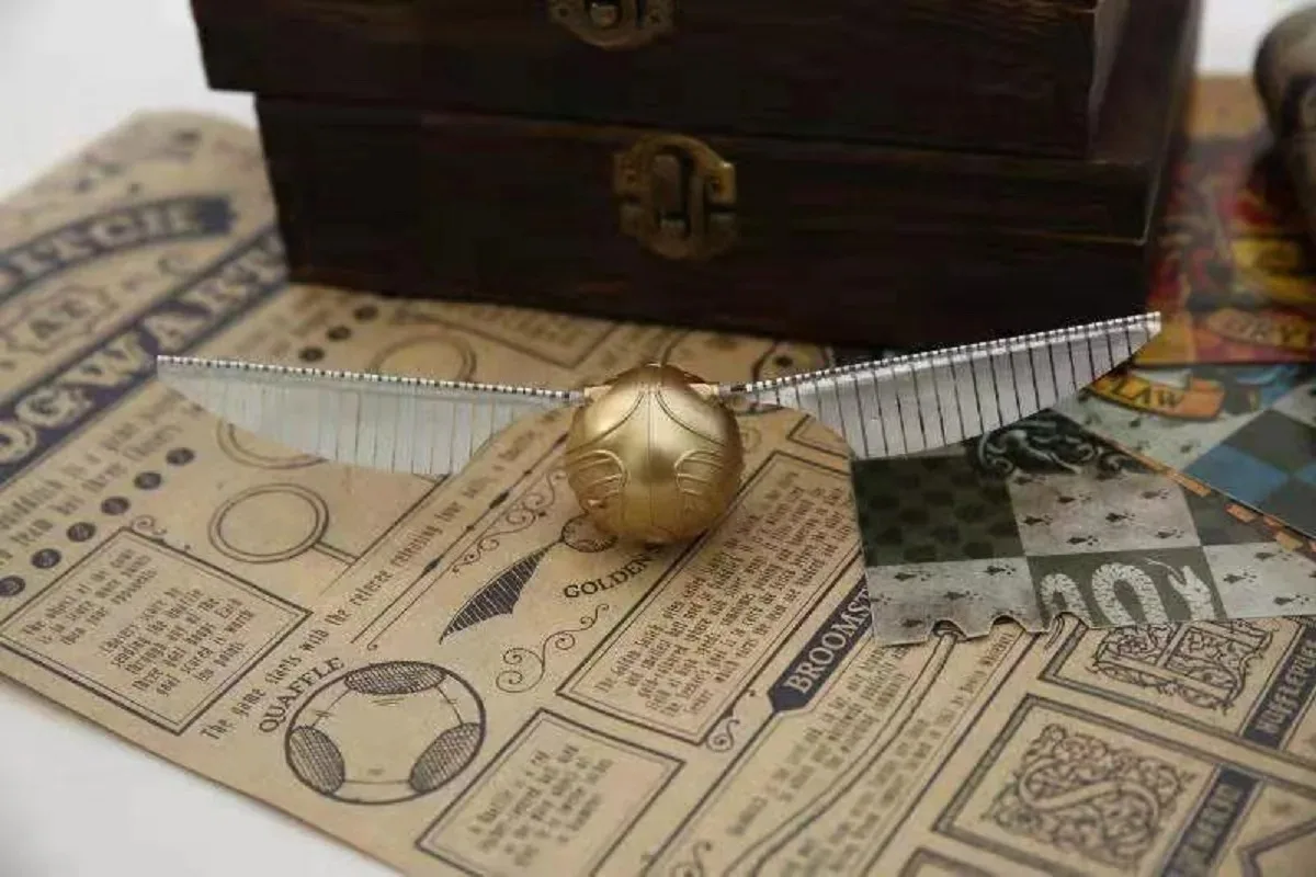 Movie Harries Potters Golden Snitch Fly ball Hogwarts Magic Academy Hermione Snitch Toys for Fans Gift Accessories