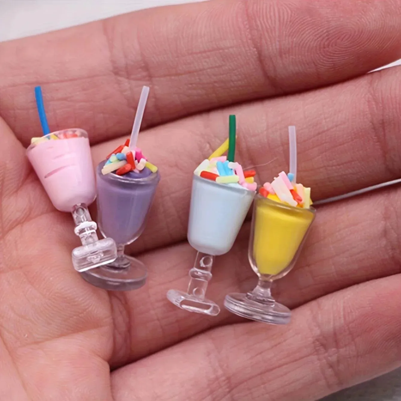 4Pcs Dollhouse Mini Cream Ice Cream Cups, Summer Simulated Mini Dessert Model Kitchen Food Ornament Home Decor Accessories