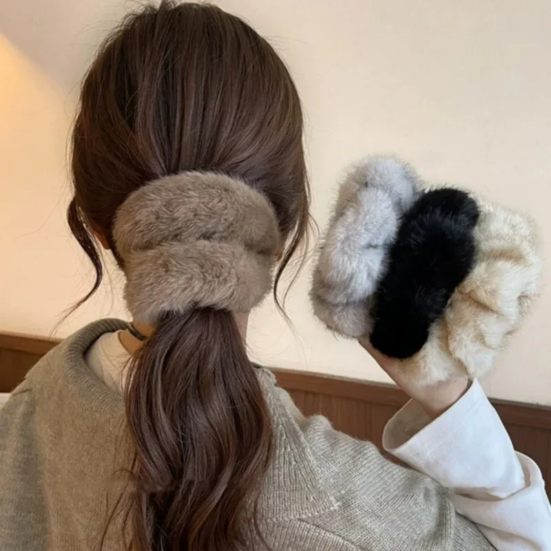 

Large Size Sweet Soft Fluffy Plush Solid Color Elastic Hairband Scrunchies Women Girl Autumn Winter Hair Ring Hair Accessories