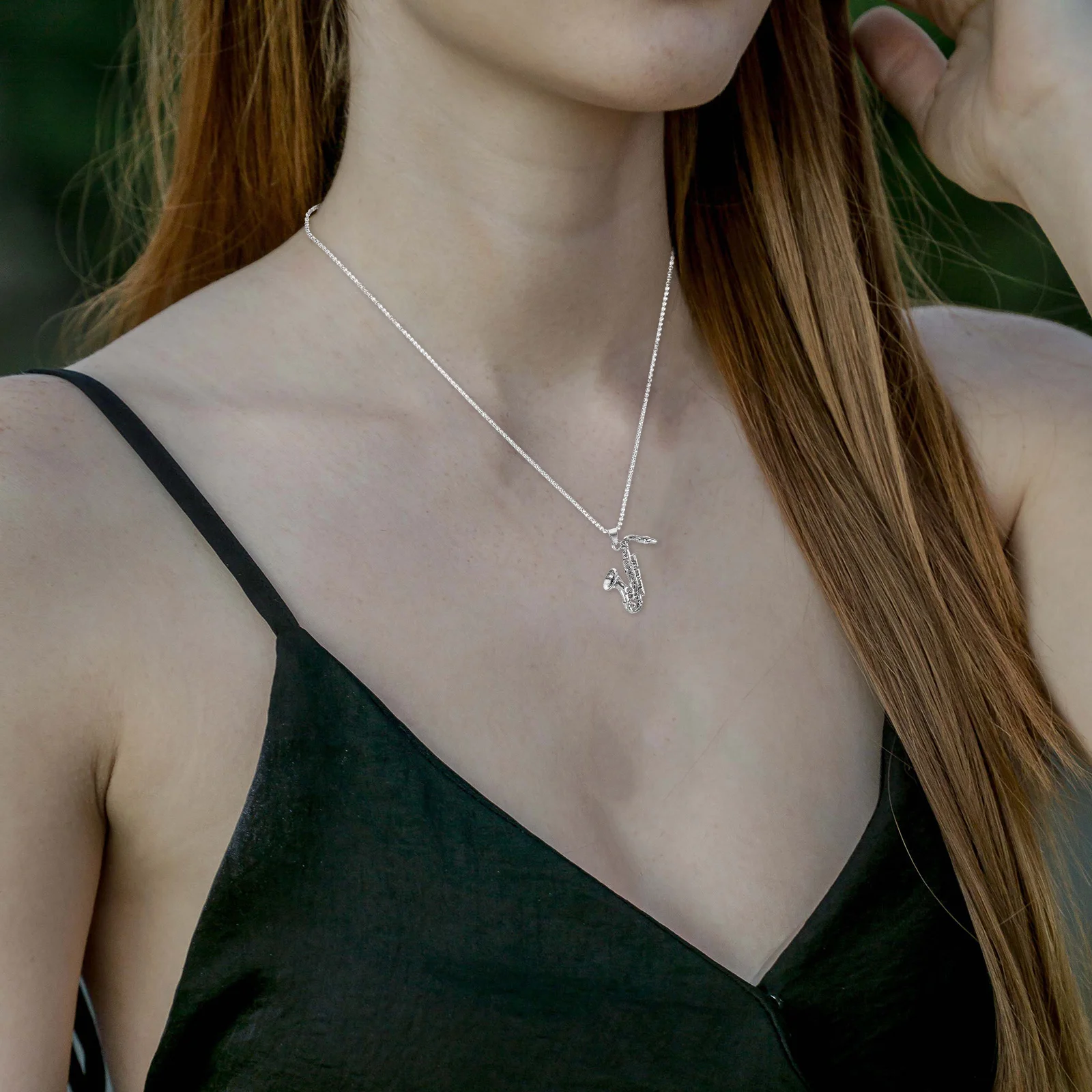 

Stylish Saxophone Pendant Necklace Women's Metal Music Lover Jewelry Cool Trendy Chain Gift for Her Festival Birthday Christmas