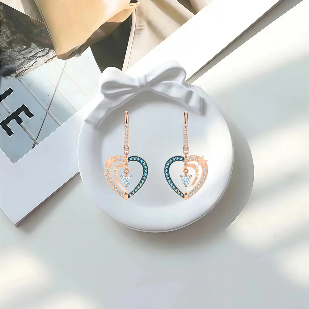 

2025 Hot Selling Brand Women's Earrings Fashionable, Simple, Luxurious Jewelry Suitable for Gifting To Friends