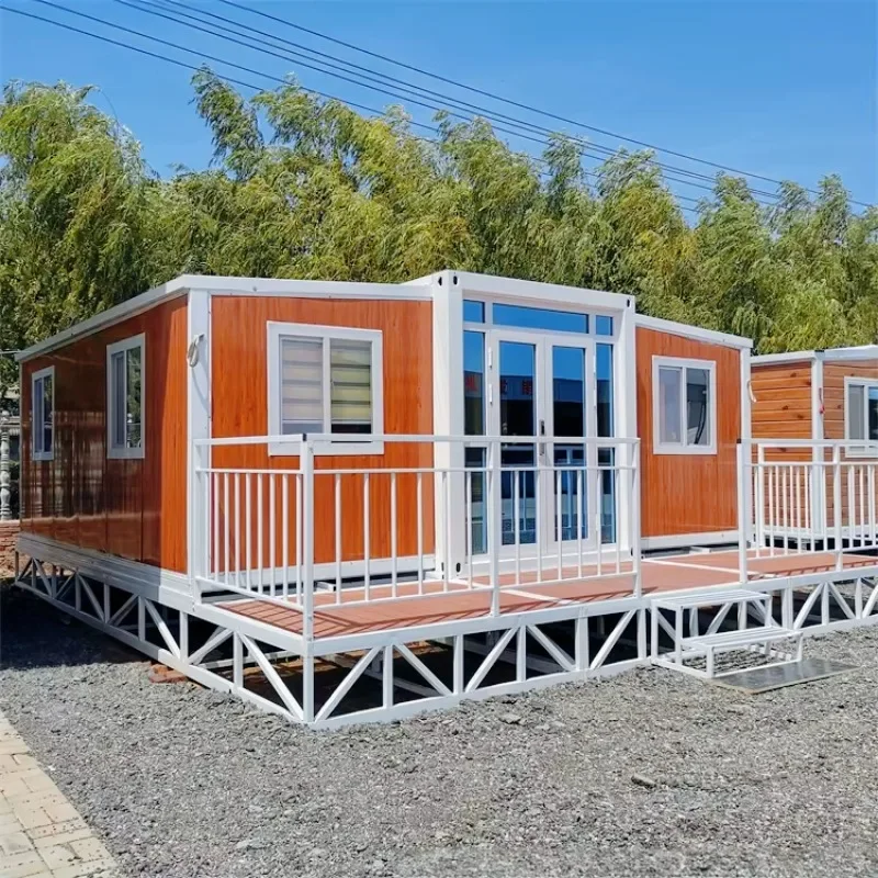 20Ft Customized Prefab Wooden Windproof Insulated Tiny House Luxury Portable Bedroom with Bathroom Shipping Container Home China