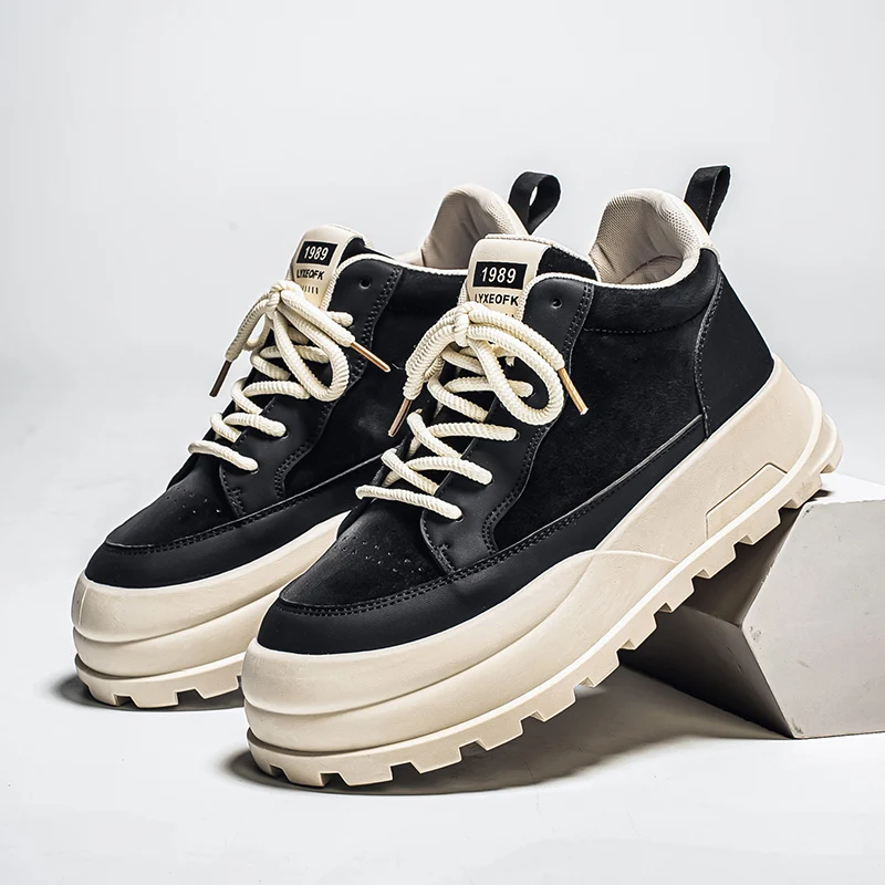 【Ventes directes d'usine】 Chaussures de planche de vêtements de travail rétro 2025 nouvelle tendance chaussures décontractées respirantes polyvalentes à semelles épaisses