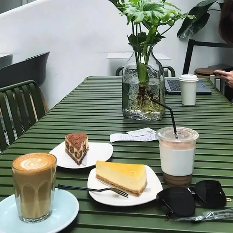 Coffee Table Set Green Metal Outdoor Dining Table and Chair Square Metal Dining Table Stackable Steel Chairs for Patio Deck Yard
