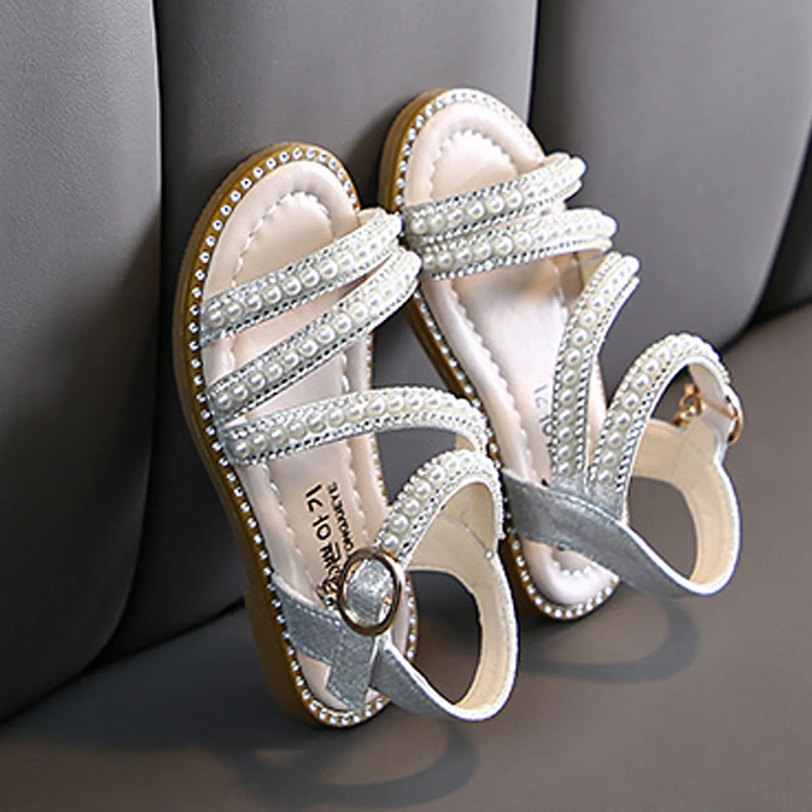 أحذية الأميرة الصيفية للفتيات ذات الإصدار الكوري لؤلؤية رائعة مفتوحة من الأمام، ملابس يومية عصرية مضادة للانزلاق مع صنادل تنانير