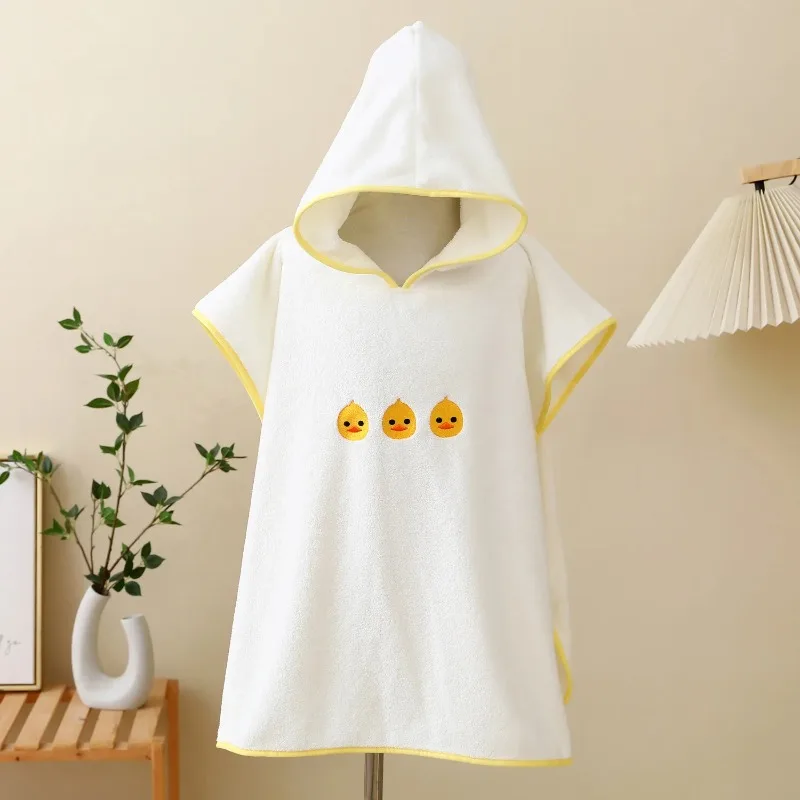

Embroidered Bear Baby Coral Fleece Hooded Bath Towel Cloak Children's Bathrobe Baby Bath Absorbent Towel