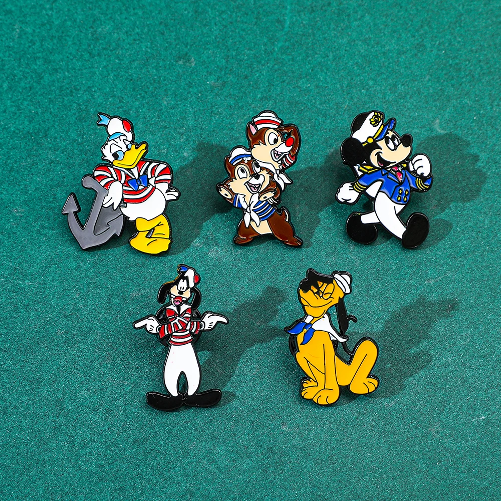 

Милые эмалированные броши Disney для женщин, модные булавки для лацканов, значок для рюкзака, аксессуары для костюмов, ювелирные изделия, подарок для друзей