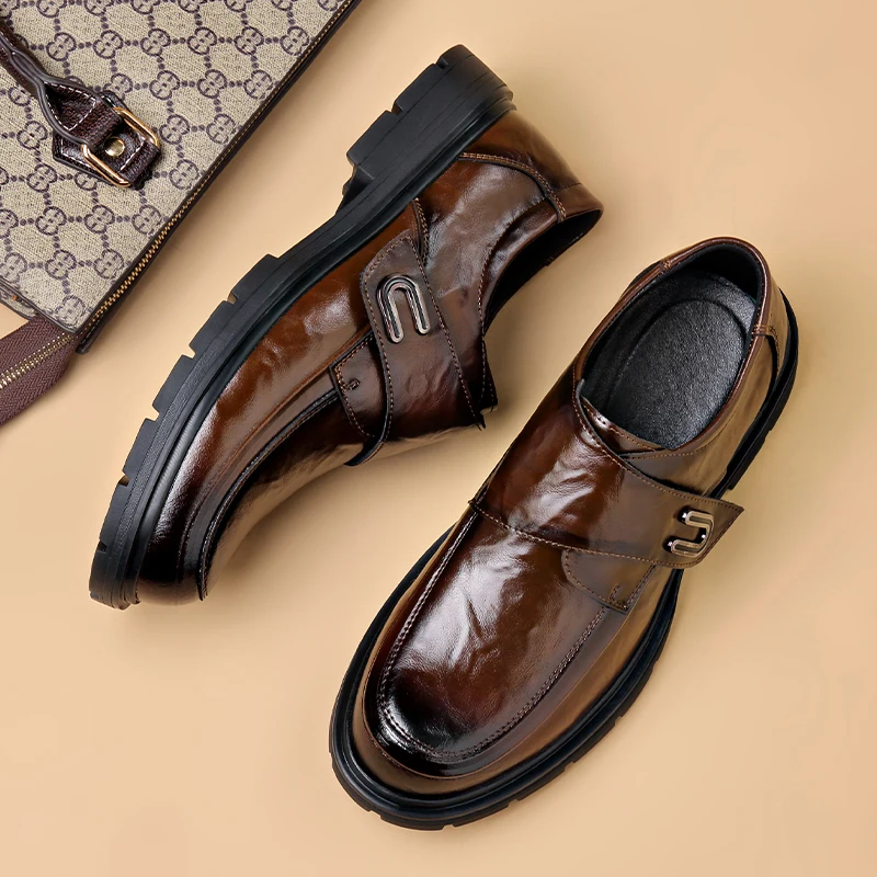 

Men's New thick soled leather shoes Fashion Gentleman Elegant British Style Party dress Classic Adult Four season versatile