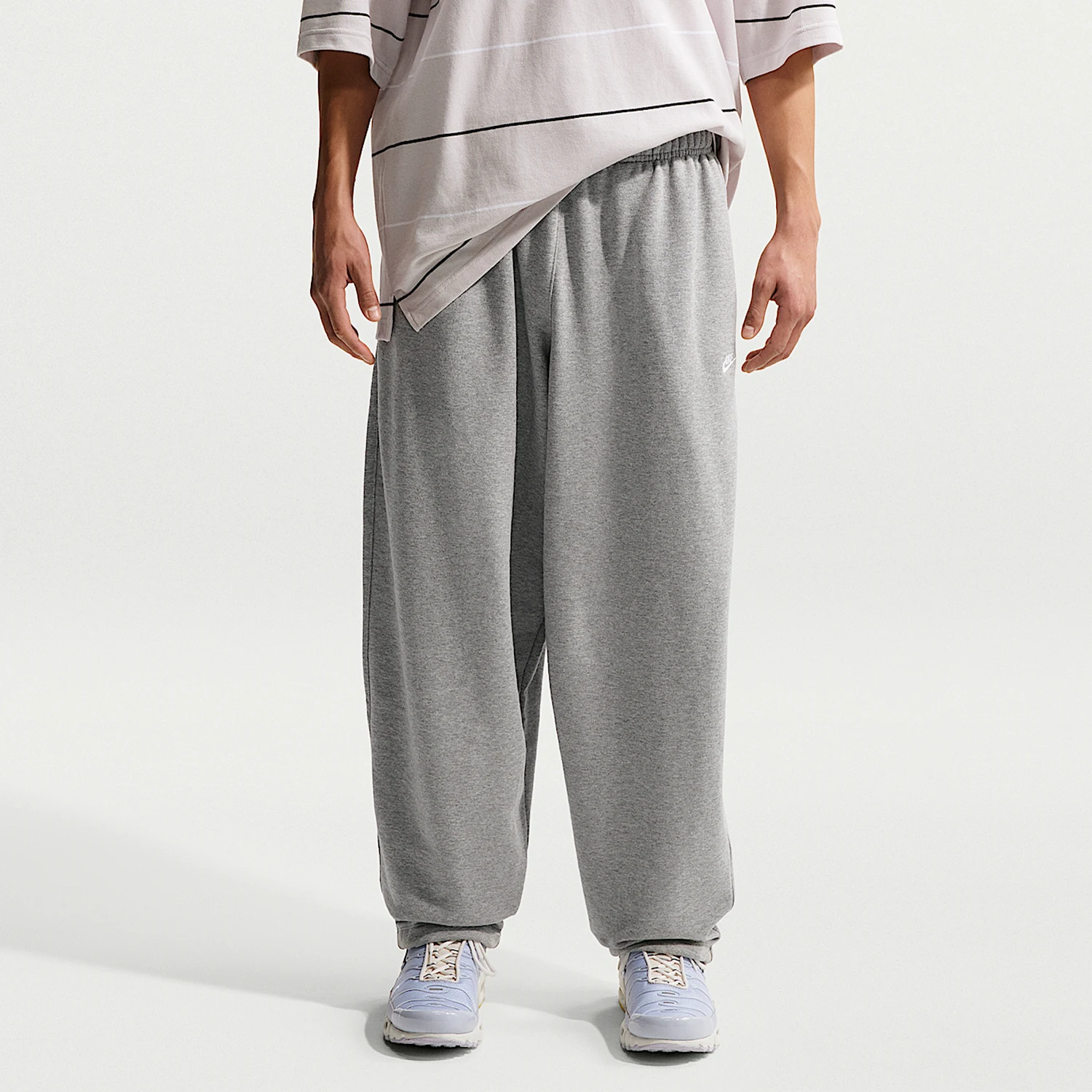 

Оригинальные мужские спортивные брюки свободного кроя Nike Sportswear Club IF0722-063