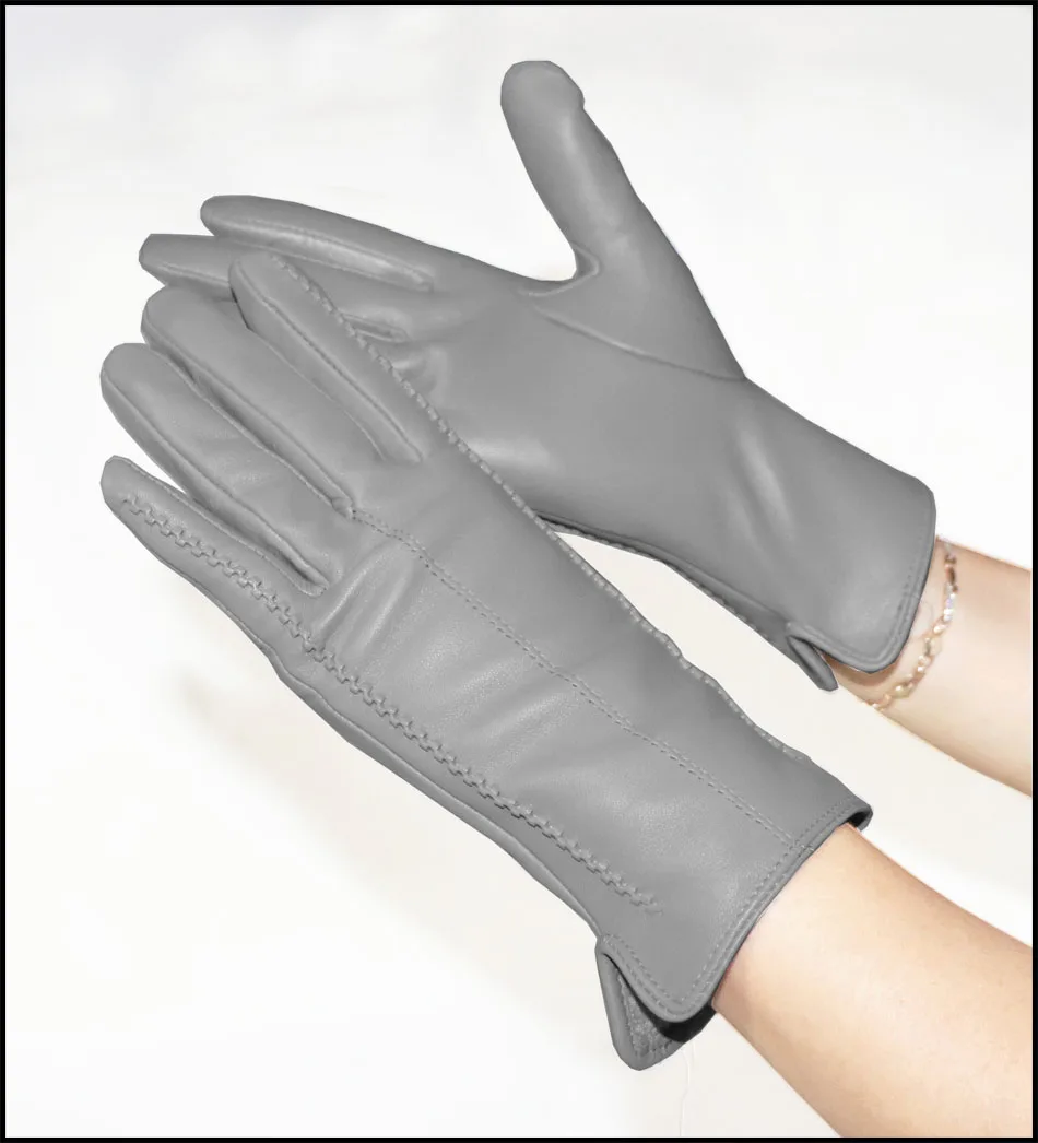 Leather gloves women's sheepskin flannel lining winter warmth high-grade black touch screen color leather gloves driving new