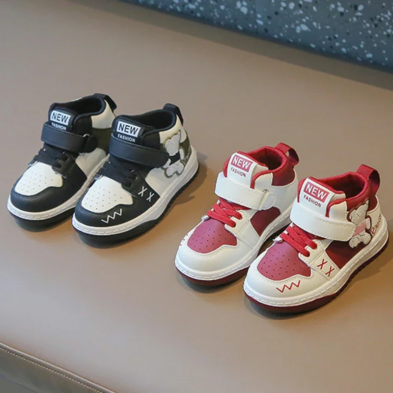 

Children's Autumn Casual Sneakers Boys Fashion Board Shoes Sport Shoes Girls Casual Footwears Outdoor Flats Kids Leisure Shoes